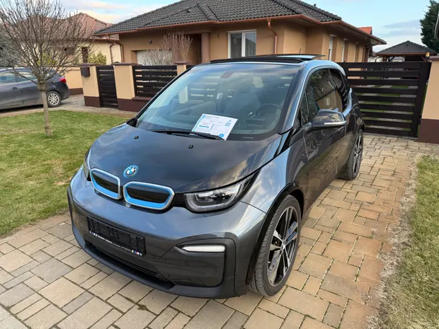 AVILOO akkumulátor teszt elvégzése elektromos autón