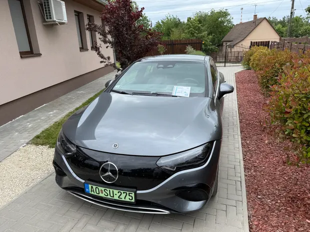 Felmért elektromos autó részlete